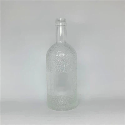 Botella de cristal de ron de 500 ml.